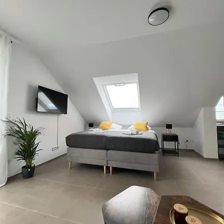 Lägenhet Hama Design Homes Pader-stars *