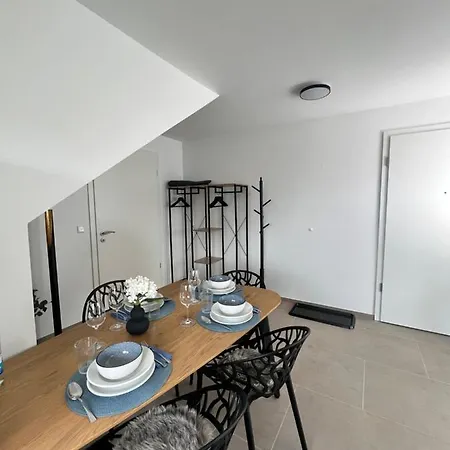 Hama Design Homes Pader-stars Lägenhet