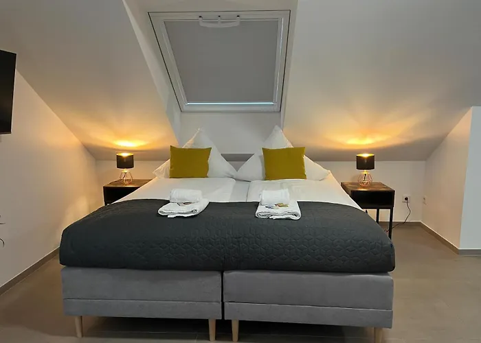 Heaven Homes Pader-stars